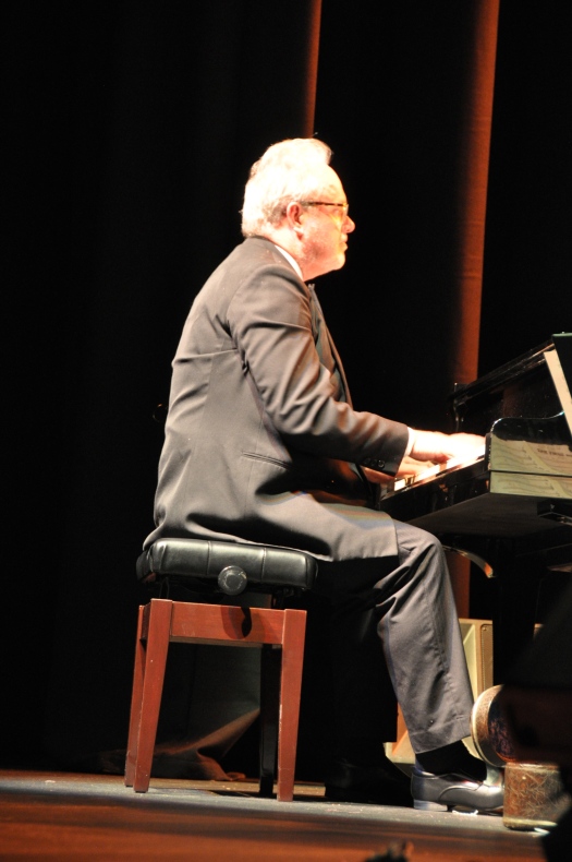 Tony Gardner, piano
